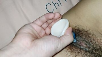 骚妻首秀，配个拍摄，手势验证。