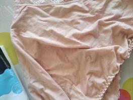 狼友看看是多大号的臀围穿过的0