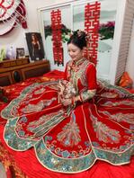 新娘婚礼前被前男友抠爆1