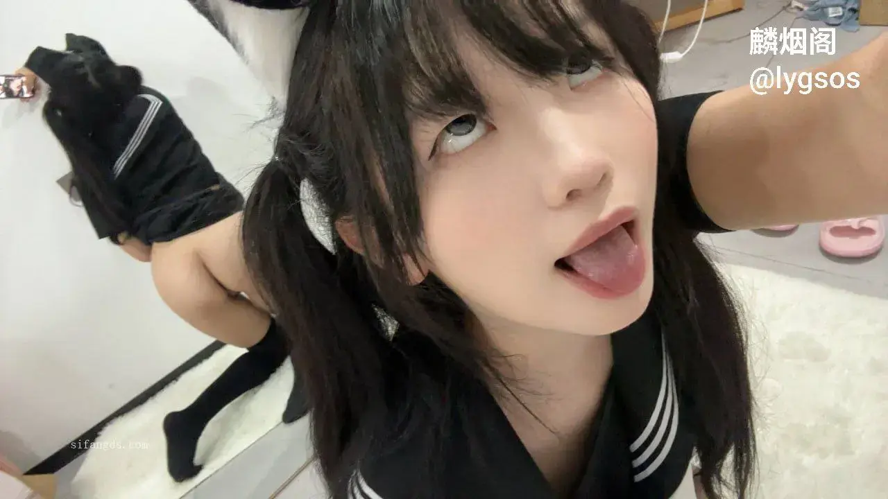 屁屁小幼怜 反差妹妹漏内诱惑哄睡娇嗔福利 