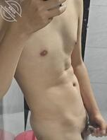 学生处男肉棒，想被玩弄，姐姐看到粉色鸡鸡想玩吗?