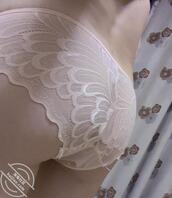 人妻自己拍，这逼生出来两个娃了接龙