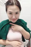 接上个帖子老婆团建照片2