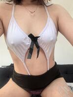 假鸡巴已经满足不了骚逼老婆了0