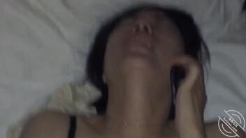 真实，大嫂跟外甥偷情，遇到打来电话的不敢出声2