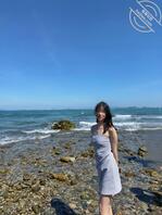 新人欢迎欣赏评价00后研究生女友，提供各种穿搭建议、拍照姿势、玩法1