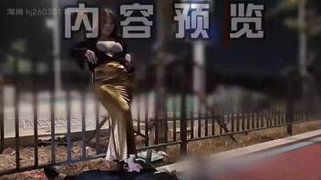 《随地大小操》叼着妈妈高跟鞋跪好