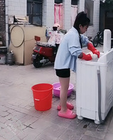 大学生放假 偷拍妈妈的一天1