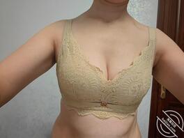 骚妇又发来自拍1