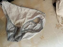 女租客退房了，剩下好多贴身衣物，免费送2