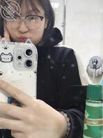 你们喜欢哪个骚逼1