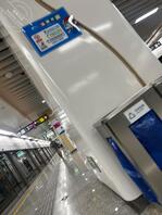 分享-极品成都少妇一步三回头，没得机会抄底0