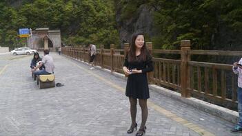 想干我的大胸妈妈1