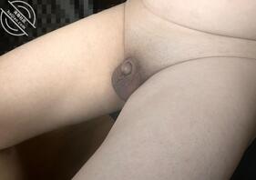 《不喜勿入》超小鸡巴的淫妻奴和老婆0