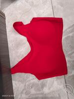 前段时间入户维修，女主人出去买配件，我翻她的内衣