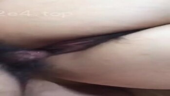 绿帽们互相看看你老婆的，水多吗