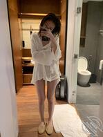 【第二弹】扒着腿自己套大鸡巴到高潮，最后口爆吞精的骚狗2