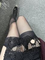 骚逼秀芹的腿2