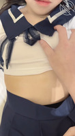 原创:小姐妹给大家上演制服诱惑,这黑丝翘臀也太迷人了吧~2