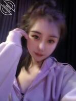 绿帽夫妻彤彤偷偷舔野男人的屌1