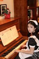 学姐黄雅琪又让我发情了，一起的粗口羞辱小母狗1