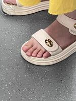 黄裙子1