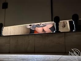 没敢正面拍脸，长的还行，只有背影2