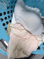 妈妈又出去喝酒了