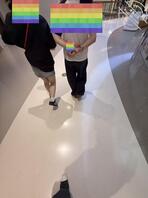 【小姨子进行时6】单独约小姨子看电影,结果半路遇到熟人。0