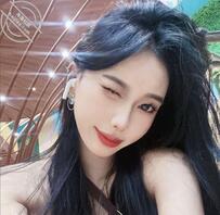 绿帽贡献女友婷婷0