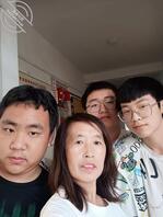 农村丈母娘的骚内裤0