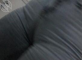 骚逼同事紧身裤勒出馒头逼2