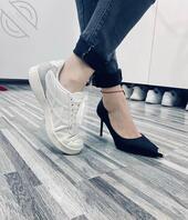 骗这妹妹一个星期给我拍的。可以交换互看。下一步骗着妹妹拍逼给咱们看。1