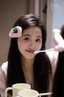 女儿越来越漂亮，想强奸她1