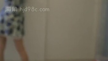 【对白淫荡】最淫荡的骚妈与儿子乱伦各种场景剧情-妈妈的护士装服务