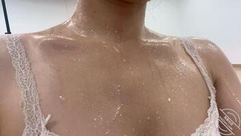 《原创骚逼》骚逼欣赏接龙，看我的骚妻0