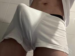 想看各位妈妈姐姐的照片打飞机1