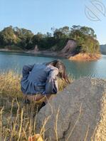 抓到一只喜欢随地大小便的母狗1