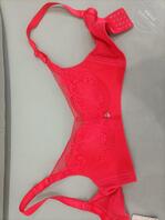 老妈的内衣有没有和我一样喜欢射妈妈内衣的1