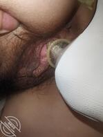 老婆太骚了，把她高跟鞋塞进她骚逼里2