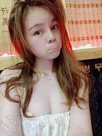 再来一波美美的自拍1