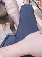 (原创)激情户外亲姐口交,姐的黑丝被撕开阳台楼顶后入,狗朋友们明知却不说1