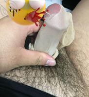 骚岳母的短丝，偷两条用一下不会被发现吧！0