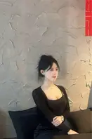 浙江丽水21岁女大学生俞佳林视频流出 御姐傻白甜穿开档丝袜被中出 深情口交身材火爆2