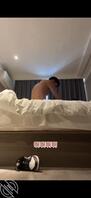 发小出去打工去了，他老婆背着他非要让我操她2