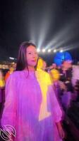 跟骚逼美女视频，说自己5年没被操过了，性感的身材0
