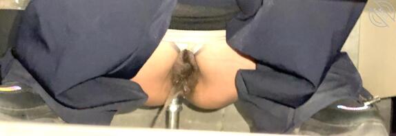 厕拍 六位清纯女大 第一位更是极品！2