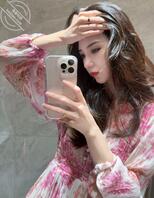 【薇薇】已婚人妻 售楼处置业顾问 如果我脱光衣服趴在桌上会不会有客户操我1