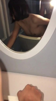 浴缸草身材不错的短发妹