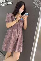 碎花裙小姐姐，肉丝黄内坐镜头